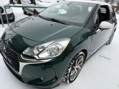 Gebraucht DS Automobiles DS3 So Chic 82 PS (60 kW) 2018 Gruen kingdom + blanc Kleinwagen