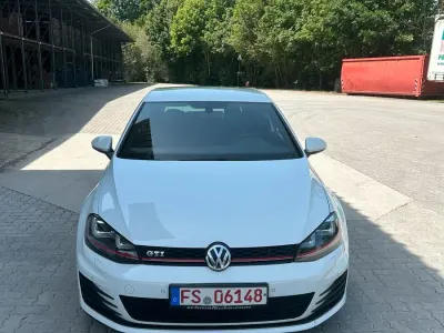 Gebraucht VW Golf VII GTI 230 PS (169 kW) 2014 Weiß Kleinwagen