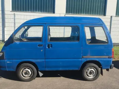 Gebraucht Piaggio Porter 63 PS (46 kW) 2010 Blau Van / Kleinbus