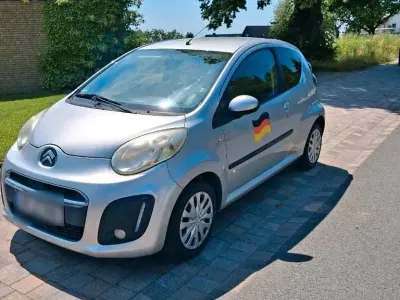 Gebraucht Citroën C1 68 PS (50 kW) 2012 Silber Kleinwagen