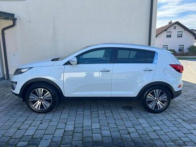 Weiß Gebraucht 2015 Kia Sportage Vision SUV | 14.900 € (Teuer)