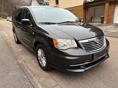 Second-hand Lancia Voyager 163 CP (119 kW) 2013 Gri Monovolum