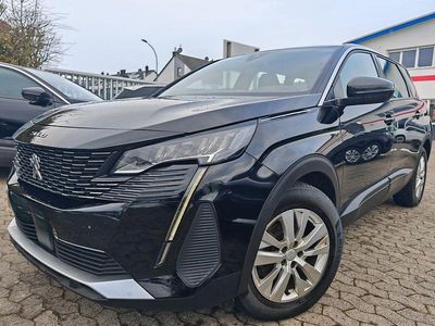 Gebraucht Peugeot 5008 131 PS (96 kW) 2023 Schwarz SUV