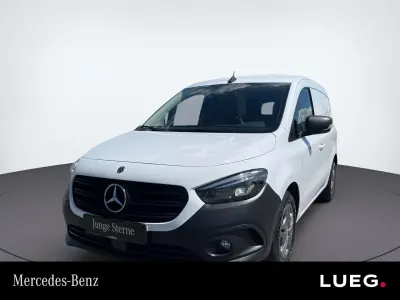 Gebraucht Mercedes Citan 112 116 PS (85 kW) 2023 Arktikweiß Van / Kleinbus