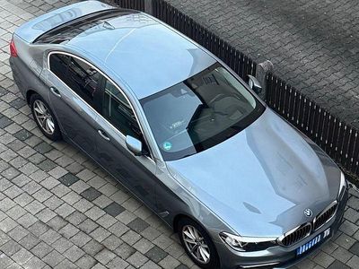 Gebraucht BMW 520 Efficient Dynamics 190 PS (139 kW) 2017 Grau Limousine