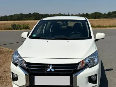 Gebraucht Mitsubishi Space Star Select 71 PS (52 kW) 2022 Weiß Kleinwagen