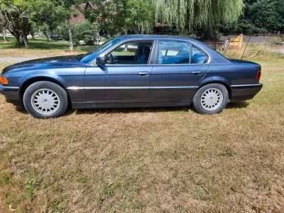Gebraucht BMW 730 218 PS (160 kW) 1994 Grau Limousine