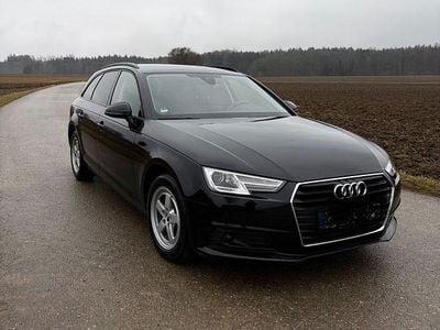 Gebraucht Audi A4 150 PS (110 kW) 2018 Schwarz Kombi