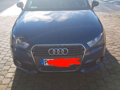 Gebraucht Audi A1 Sportback Ambiente 122 PS (89 kW) 2013 Blau Kleinwagen