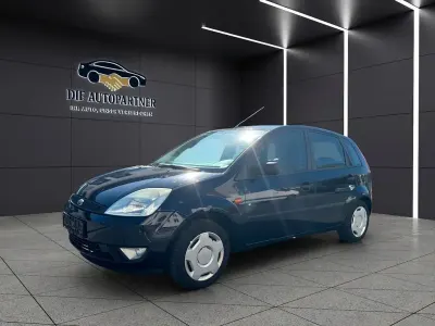 Usata Ford Fiesta Viva X 69 CV (50 kW) 2005 Blu Utilitaria