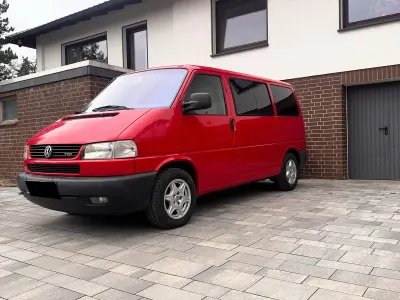 Gebraucht VW Multivan 102 PS (75 kW) 2001 Rot Van / Kleinbus