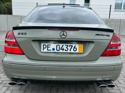 Gebraucht Mercedes E55 AMG Style 330 PS (242 kW) 2002 Silber Limousine