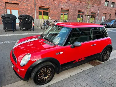 Occasion Mini ONE 92 PK (67 kW) 2002 Rood Hatchback