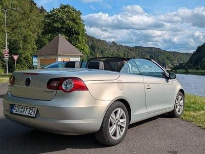 Gebraucht VW Eos 122 PS (89 kW) 2008 Silber Cabrio