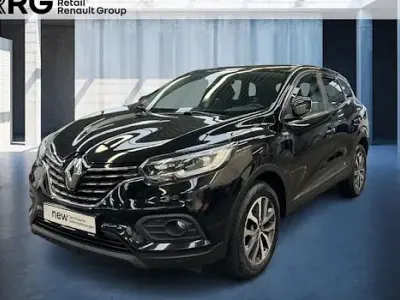 Gebraucht Renault Kadjar Techno 140 PS (102 kW) 2021 Schwarz SUV