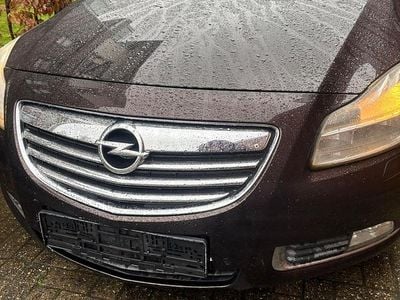 Gebraucht Opel Insignia 160 PS (117 kW) 2011 Braun Kombi