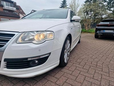 Gebraucht VW Passat 200 PS (147 kW) 2009 Weiß Kombi