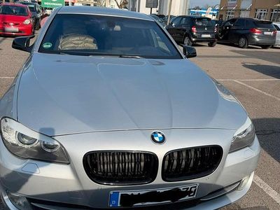 Gebraucht BMW 525 218 PS (160 kW) 2012 Silber Kombi