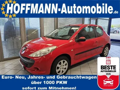 Gebraucht Peugeot 206 73 PS (53 kW) 2011 Rot Kleinwagen
