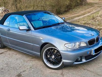 Gebraucht BMW 320 170 PS (125 kW) 2004 Silber Cabrio