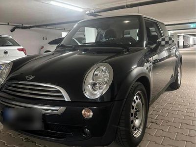 Second-hand Mini Cooper Seven 2006 Hatchback