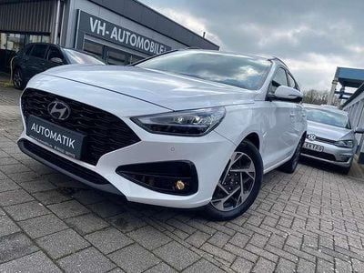 Usata Hyundai i30 101 CV (74 kW) 2024 Bianco Station wagon