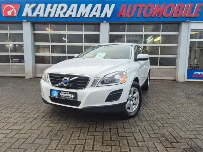 Occasion Volvo XC60 Summum 163 ch (119 kW) 2012 Blanc SUV