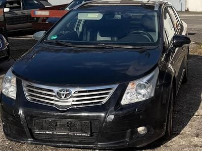 Gebraucht Toyota Avensis 150 PS (110 kW) 2010 Schwarz Kombi