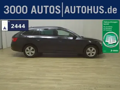 Gebraucht Skoda Superb Ambition 150 PS (110 kW) 2023 Schwarz Kombi