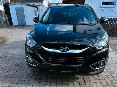 Second-hand Hyundai ix35 163 CP (119 kW) 2010 Negru SUV
