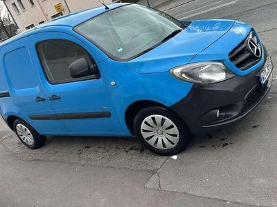 Mercedes Citan 109