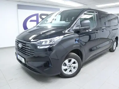 Gebraucht Ford Tourneo 170 PS (125 kW) 2026 Obsidianschwarz Van / Kleinbus