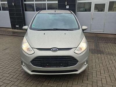 Beige Gebraucht 2013 Ford B-MAX Trend Van / Kleinbus | 8.890 € (Etwas zu teuer)