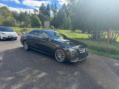 Mercedes E200