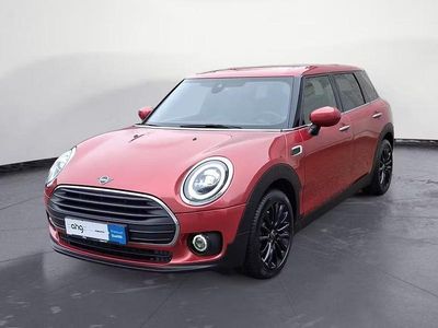 Usado Mini One Clubman 102 HP (75 kW) 2020 Vermelho Carrinha