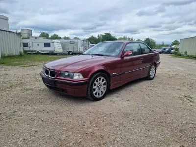 Gebraucht BMW 316 Exclusive 102 PS (75 kW) 1996 Rot Coupé