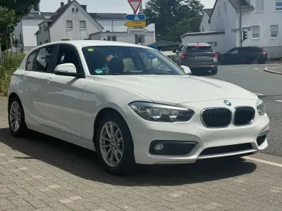 Gebraucht BMW 116 Advantage 116 PS (85 kW) 2015 Alpinweiss iii Kleinwagen