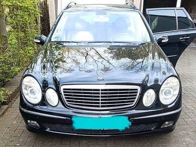 Usata Mercedes E320 Elegance 204 CV (150 kW) 2003 Nero Station wagon