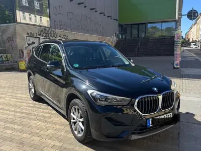 Gebraucht BMW X1 Advantage 140 PS (102 kW) 2019 Schwarz SUV