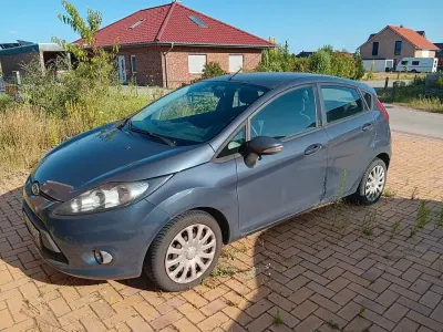 Gebraucht Ford Fiesta Champions Edition 60 PS (44 kW) 2012 Limousine