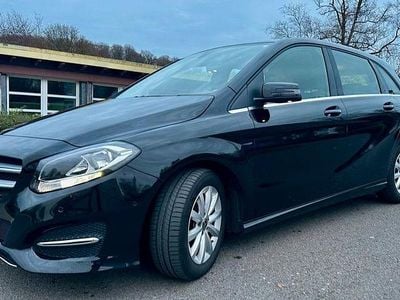 Mercedes B180