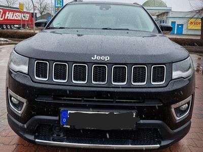 Gebraucht Jeep Compass Limited 170 PS (125 kW) 2019 Schwarz SUV