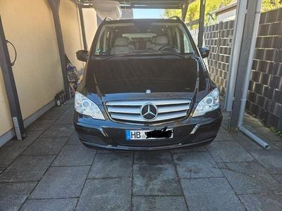 Second-hand Mercedes Viano Edition 163 CP (119 kW) 2012 Negru Monovolum
