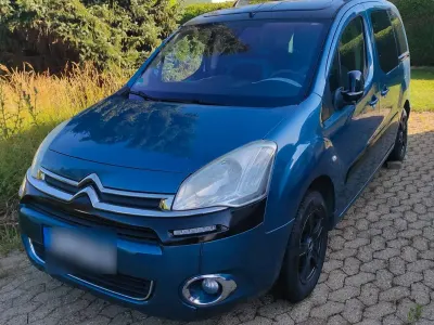 Gebraucht Citroën Berlingo Exclusive 120 PS (88 kW) 2012 Blau Van / Kleinbus