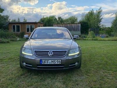 VW Phaeton