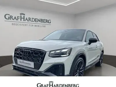 Neu Audi SQ2 Sport 300 PS (220 kW) 2026 Silber SUV