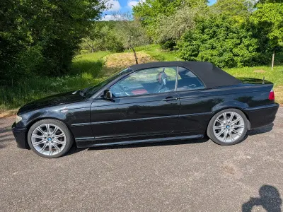 Gebraucht BMW 320 Cabriolet M Sport 170 PS (125 kW) 2003 Schwarz Cabrio