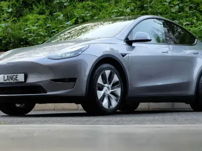 Occasion Tesla Model Y 378 kW (514 PK) 2024 Zilver SUV