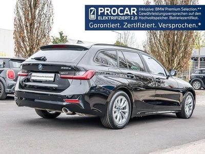 Usado BMW 330e Sport Line 292 HP (214 kW) 2022 Preto Carrinha