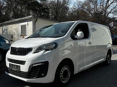 Gebraucht Peugeot Expert Premium 122 PS (89 kW) 2019 Weiß Van
